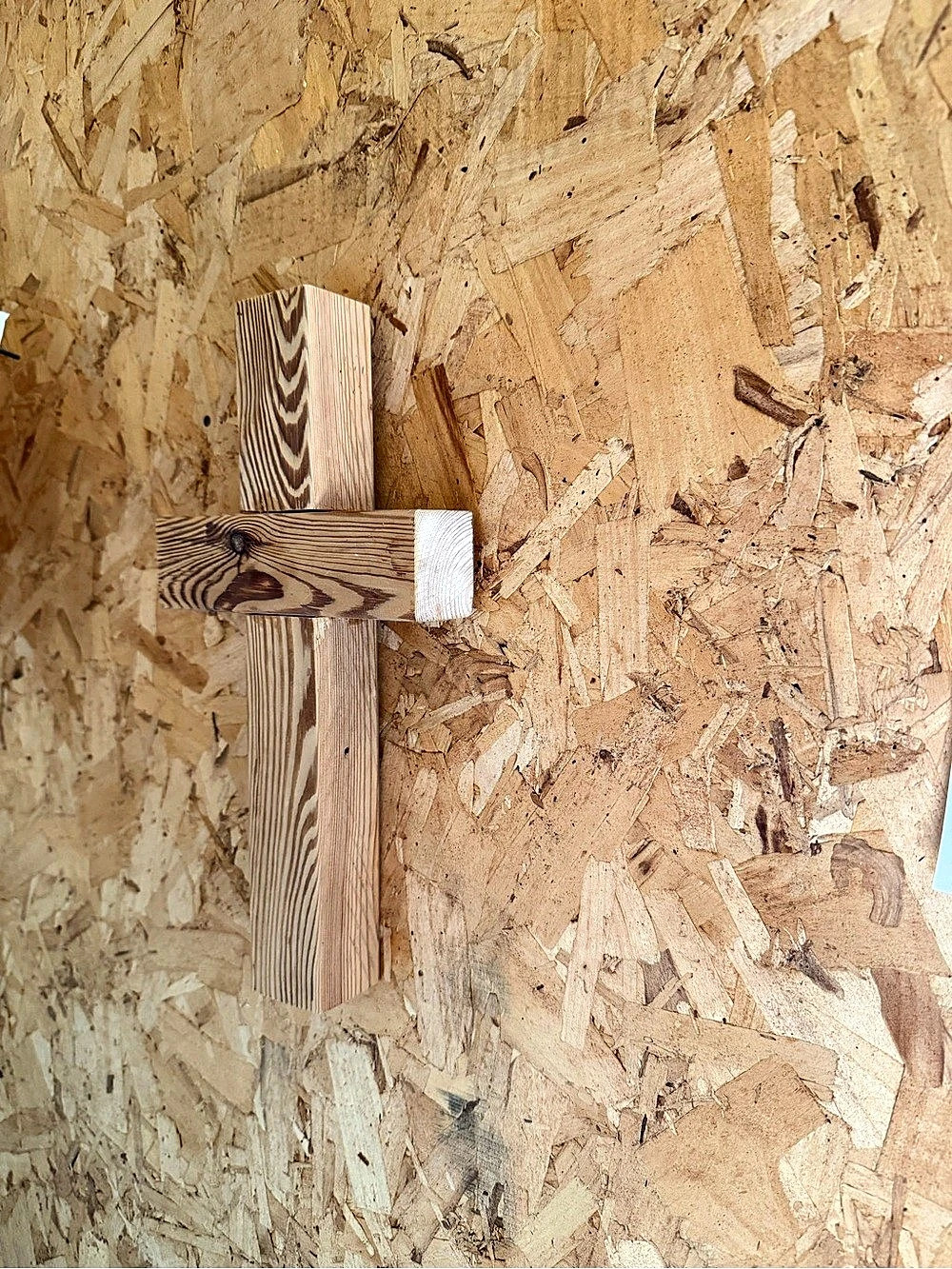 Rustic cross - Picture 2 of 3